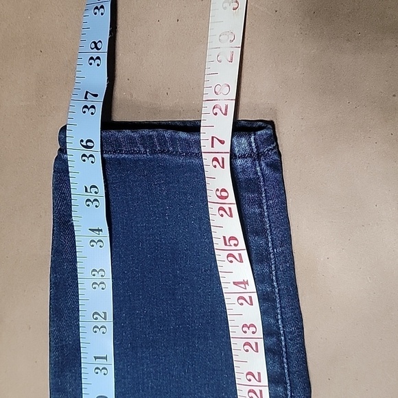 Express, Curvy Skinny, Size 2R, High-Waisted Jeans, Dark Wash, EUC - Picture 6 of 12